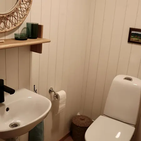 Metsajaerve Puhkemaja